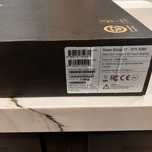 Razer Blade 17 RTX 3080 120Hz 4K Touch display